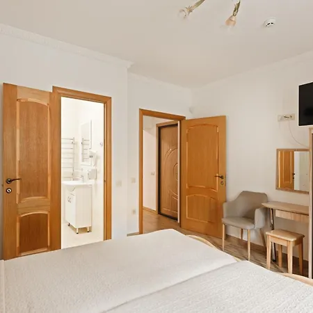 апарт- Sunray Skhidnytsya Apartment *